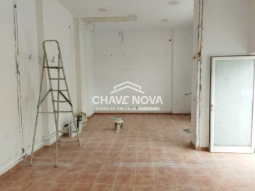 Loja para Venda em Alto do Seixalinho, Santo André e Verderena