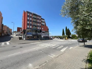 Loja para Venda em Mirandela