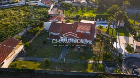 Moradia T11 para Venda em Arcozelo
