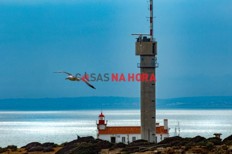 Terreno para Venda em Estômbar e Parchal Foto 9