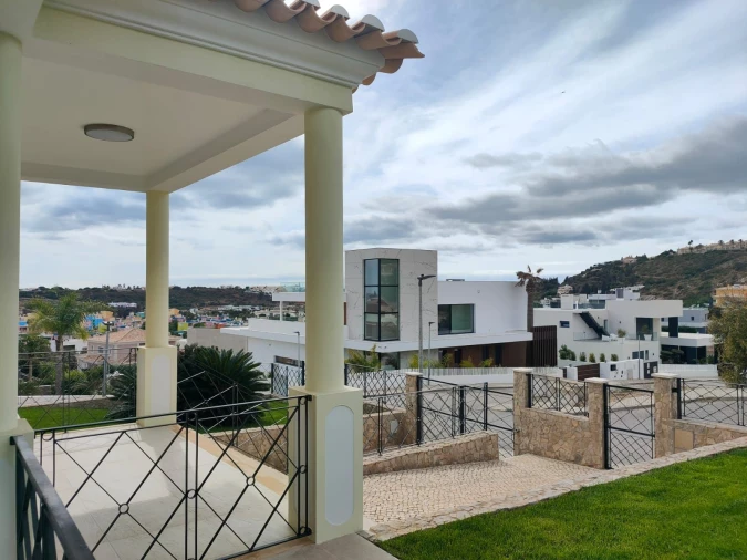 Moradia T4 para Venda em Albufeira e Olhos de Água Foto 23