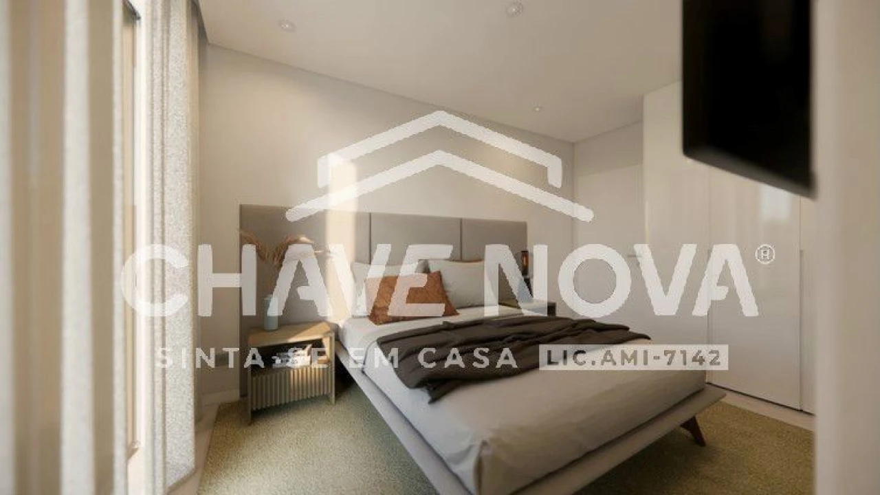 Apartamento T5 para Venda em Gafanha da Encarnação Foto 19