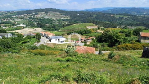 Terreno P/ Prédio para Venda em Figueiró (Santiago e Santa Cristina)