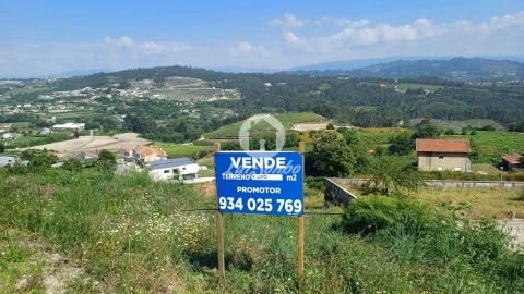 Terreno P/ Prédio para Venda em Figueiró (Santiago e Santa Cristina)