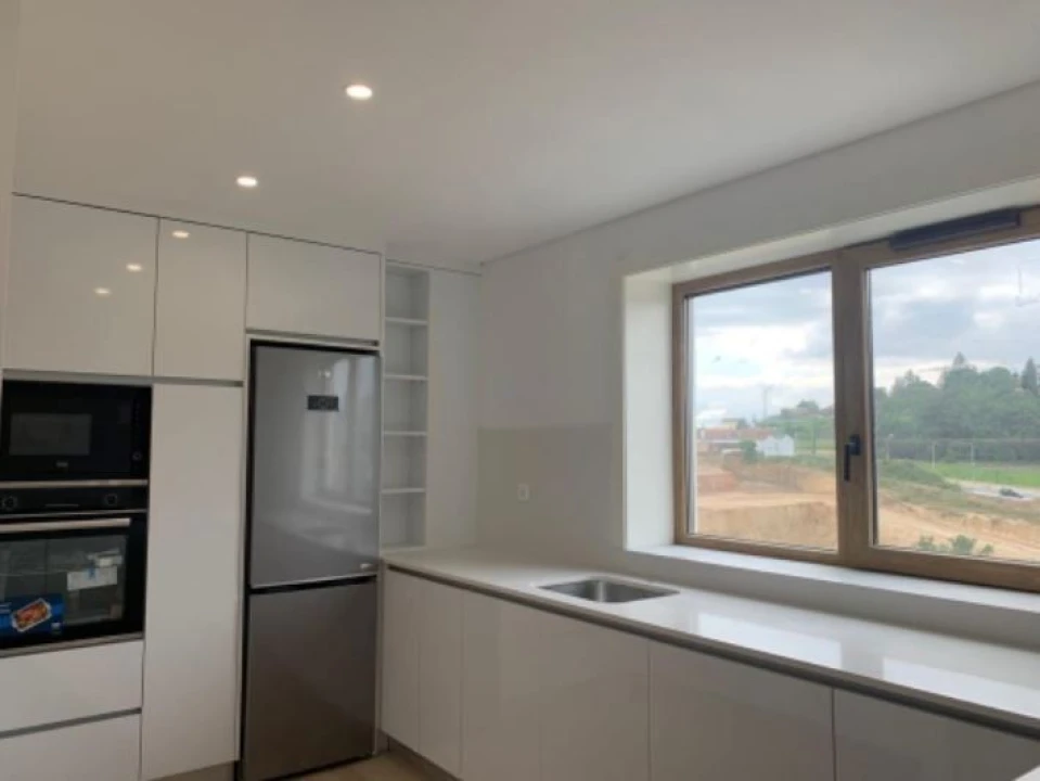 Apartamento T2 para Venda em Silvares, Pias, Nogueira e Alvarenga Foto 3