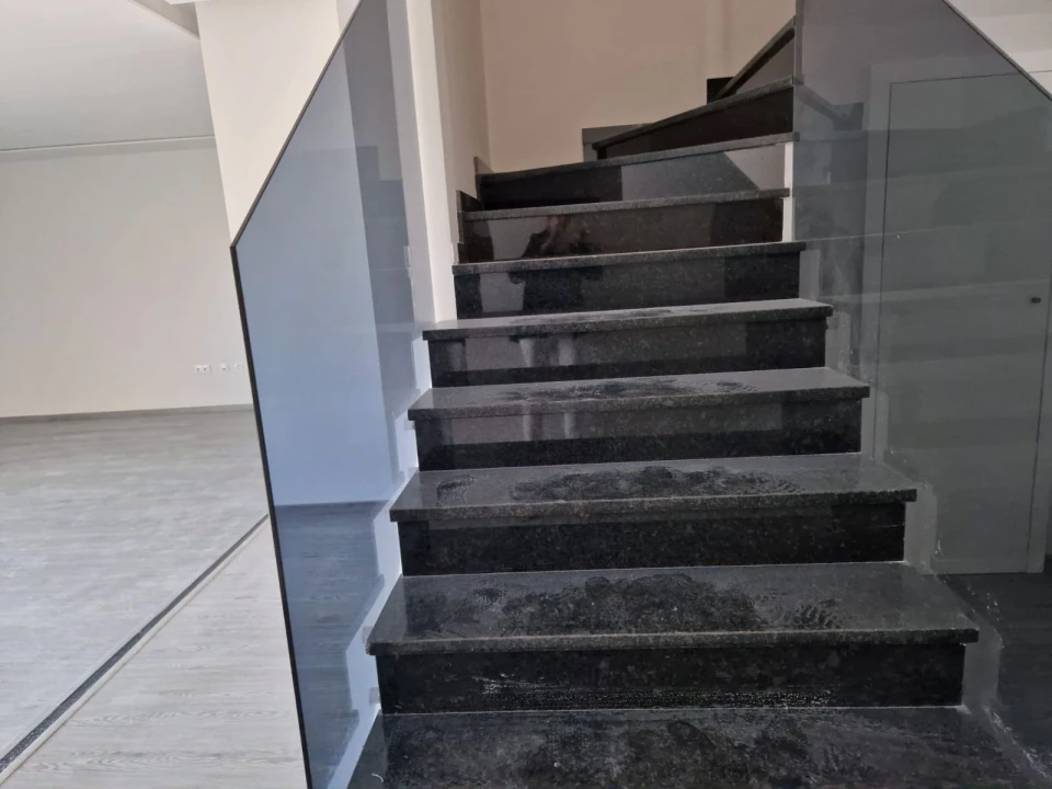 Apartamento T5 para Venda em São Brás de Alportel Foto 9