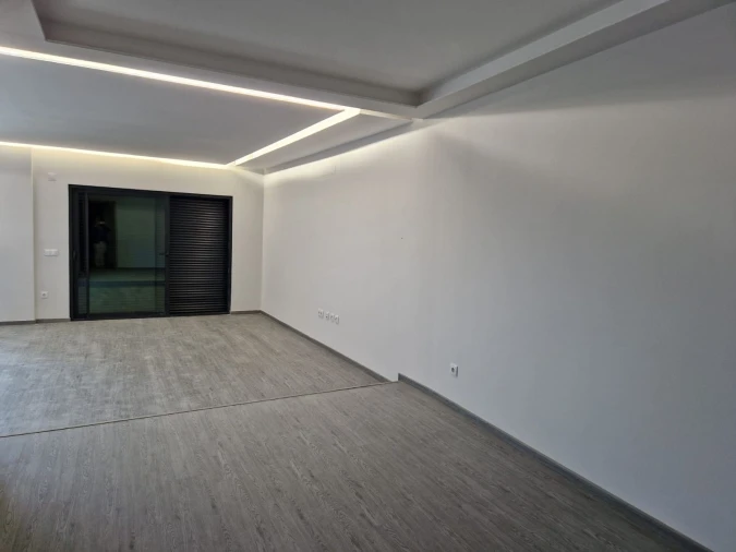 Apartamento T5 para Venda em São Brás de Alportel Foto 22