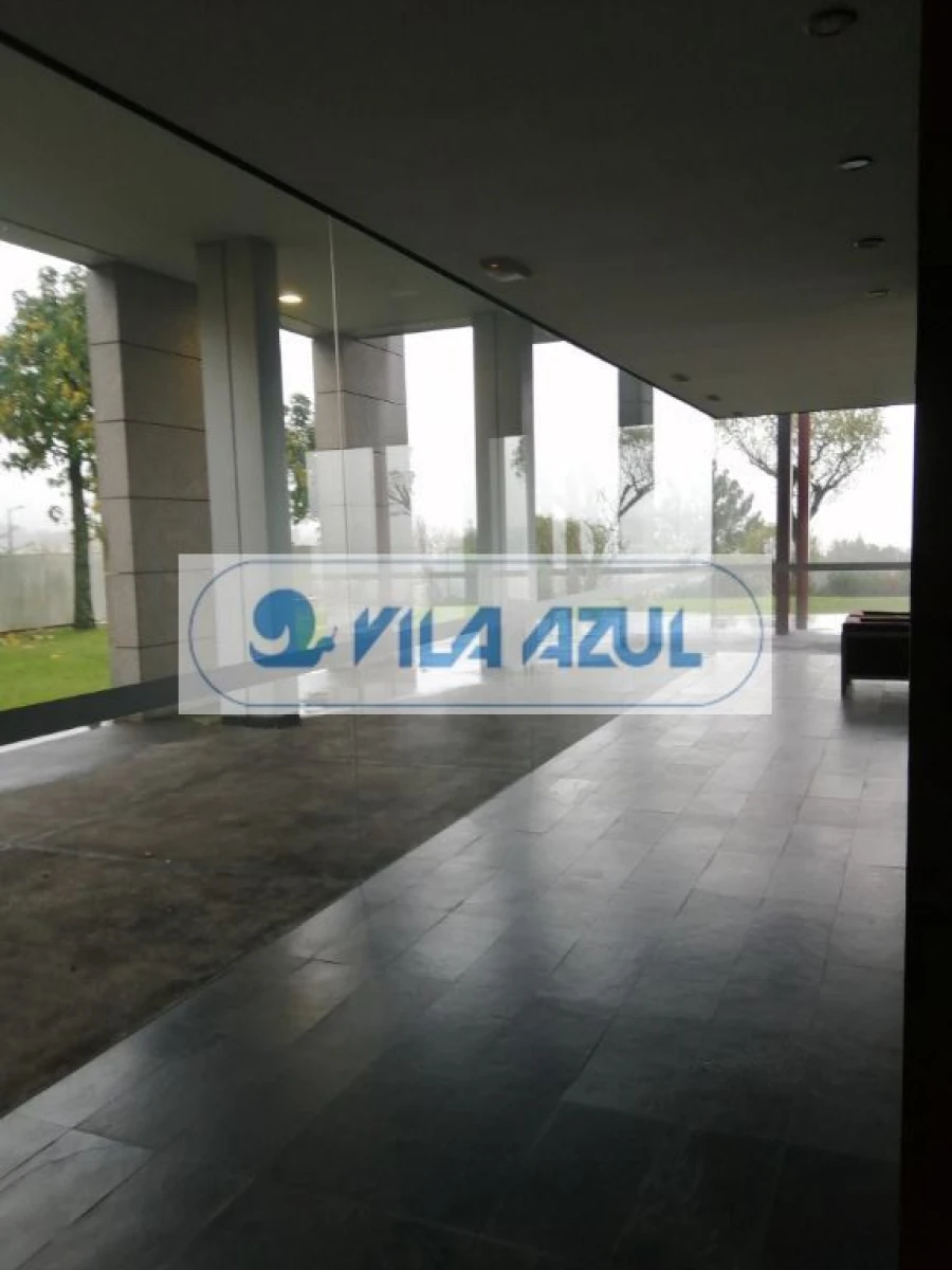 Apartamento T4 para Venda em Azurem Foto 7