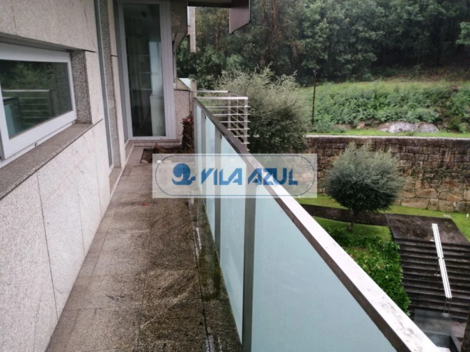 Apartamento T4 para Venda em Azurem Foto 21