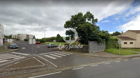 Terreno P/ Prédio para Venda em Rosto do Cão (Livramento)