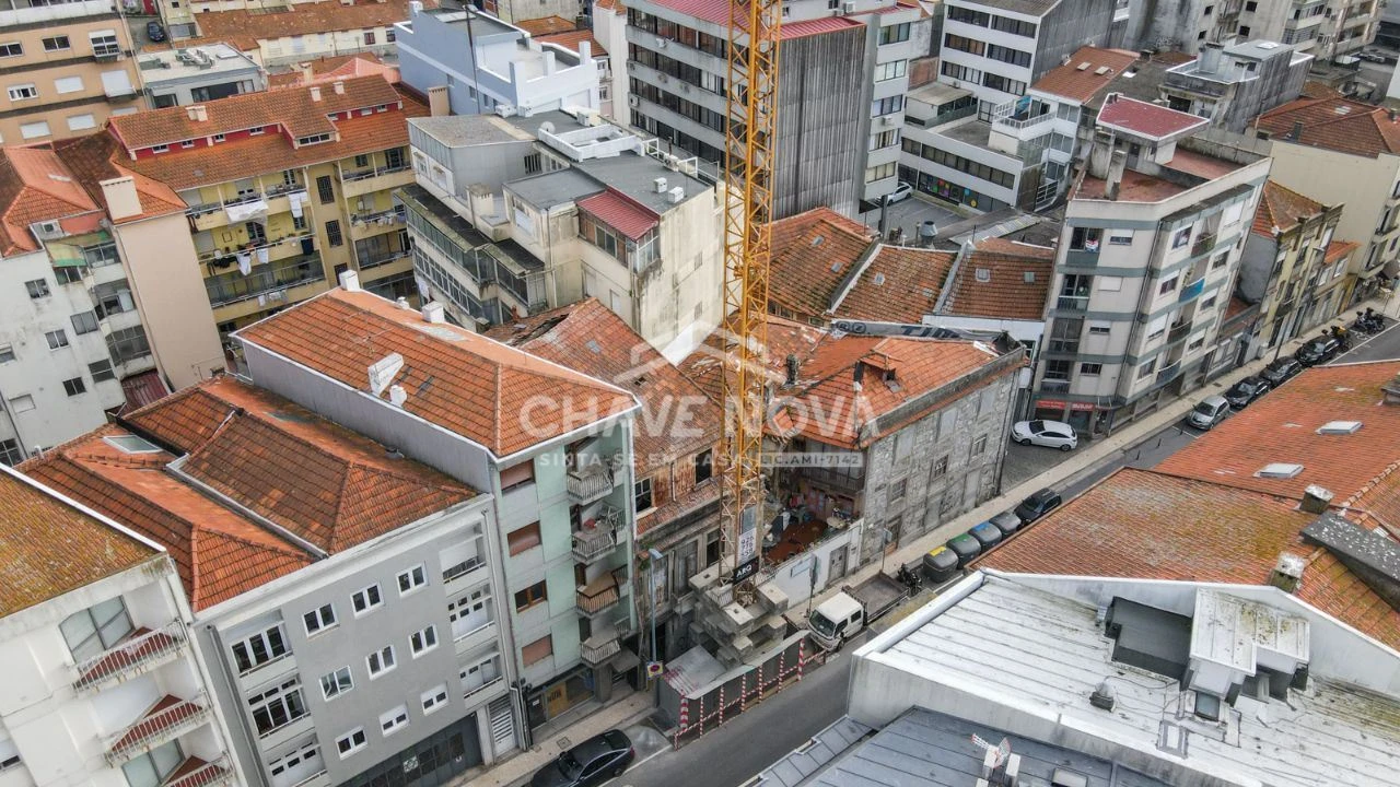 Apartamento T1 para Venda em Cedofeita, Santo Ildefonso, Sé, Miragaia, São Nicolau e Vitória Foto 15