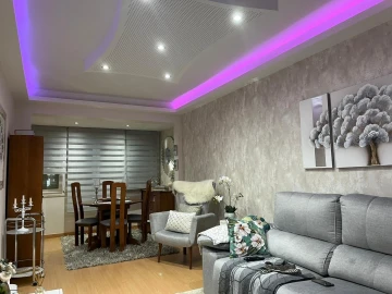 Apartamento T2 para Venda em Santa Iria de Azoia, São João da Talha e Bobadela