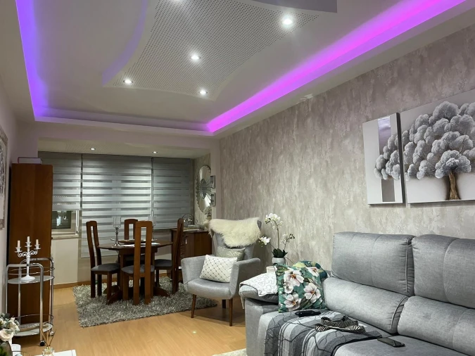 Apartamento T2 para Venda em Santa Iria de Azoia, São João da Talha e Bobadela Foto 2