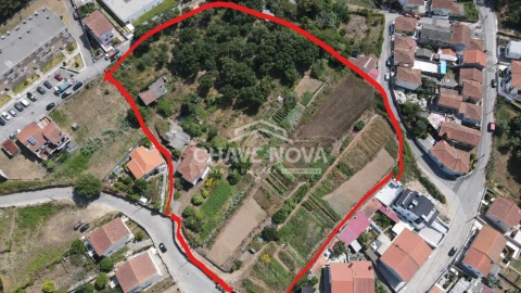 Moradia T4 para Venda em Fânzeres e São Pedro da Cova