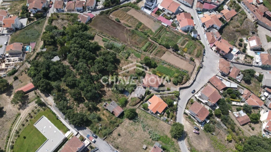 Moradia T4 para Venda em Fânzeres e São Pedro da Cova Foto 9