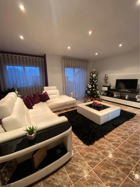 Apartamento T3 para Venda em Cristelos, Boim e Ordem