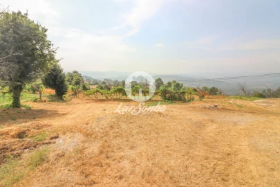 Terreno Misto para Venda em Vila Chã do Marão