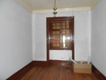 Moradia T4 para Venda em Covilhã e Canhoso