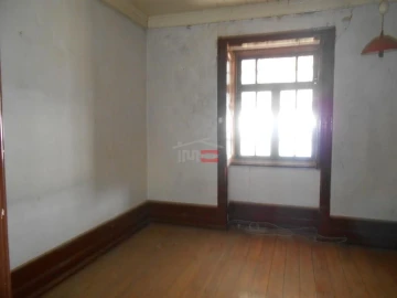 Moradia T4 para Venda em Covilhã e Canhoso