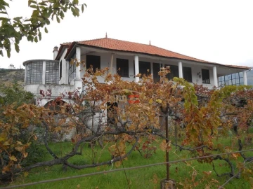 Moradia T4 para Venda em Covilhã e Canhoso