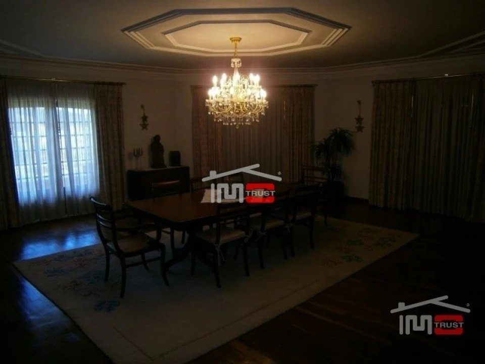 Moradia T6 para Venda em Leiria, Pousos, Barreira e Cortes Foto 8