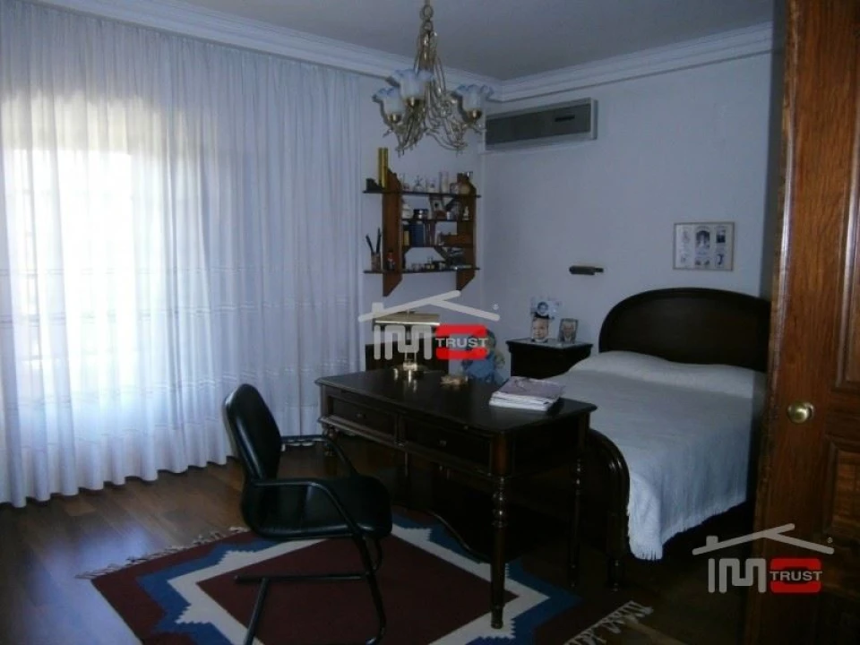 Moradia T6 para Venda em Leiria, Pousos, Barreira e Cortes Foto 19