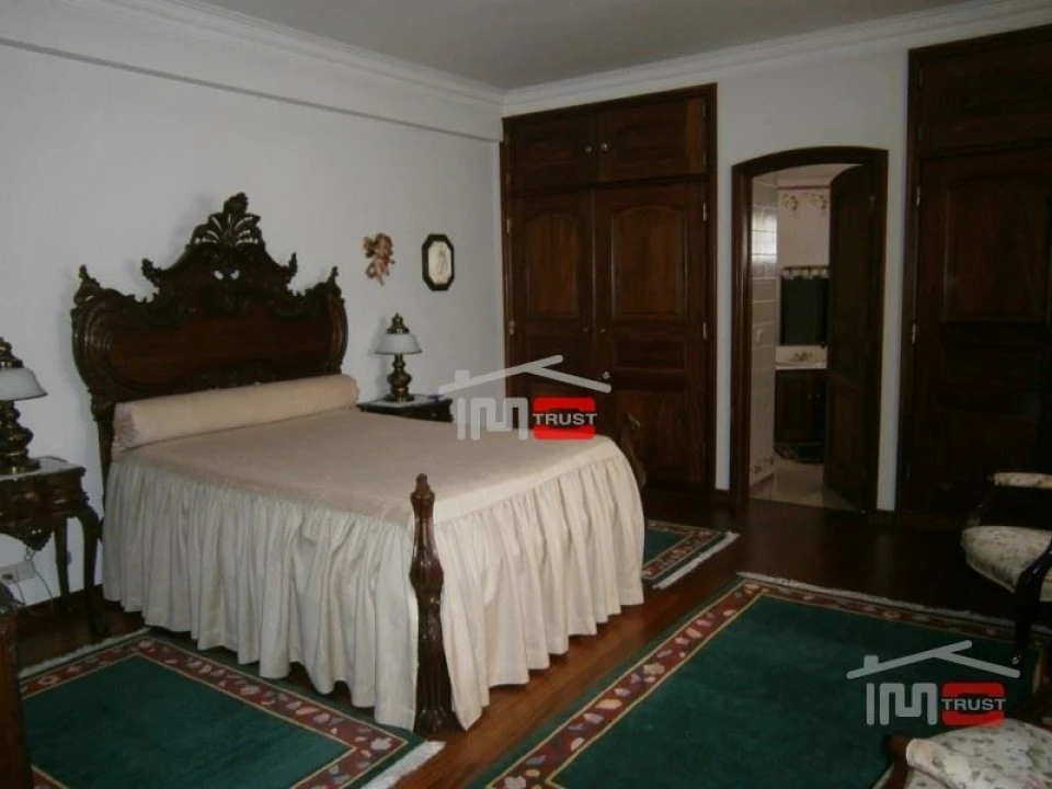 Moradia T6 para Venda em Leiria, Pousos, Barreira e Cortes Foto 26