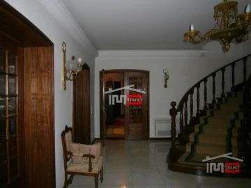 Moradia T6 para Venda em Leiria, Pousos, Barreira e Cortes