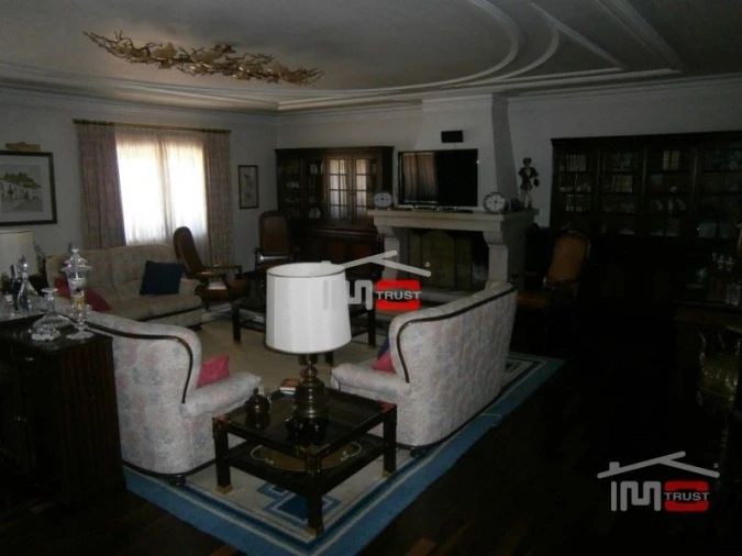 Moradia T6 para Venda em Leiria, Pousos, Barreira e Cortes Foto 5