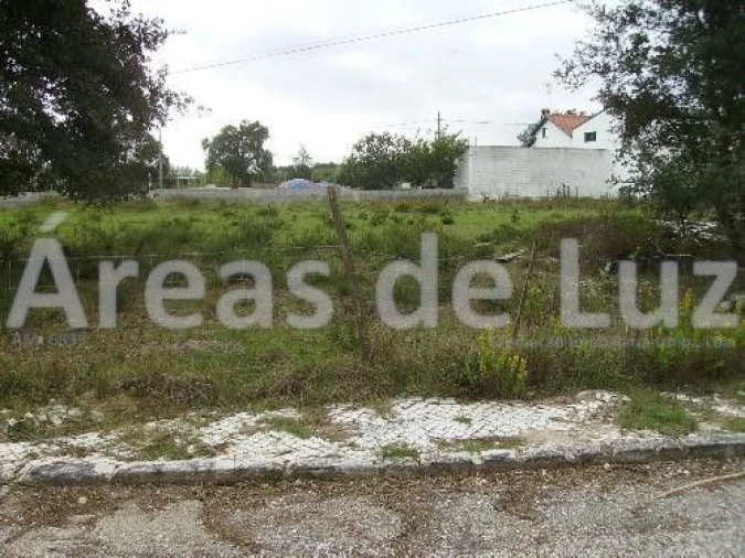 Terreno para Venda em Parceiros e Azoia Foto 5