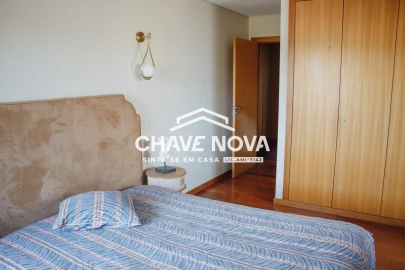 Apartamento T5 para Venda em Paranhos