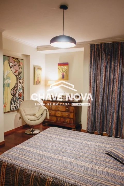 Apartamento T5 para Venda em Paranhos