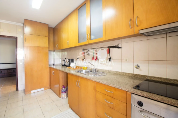 Apartamento T3 para Venda em São Felix da Marinha Foto 5