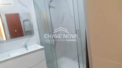 Moradia T3 para Venda em Campanhã