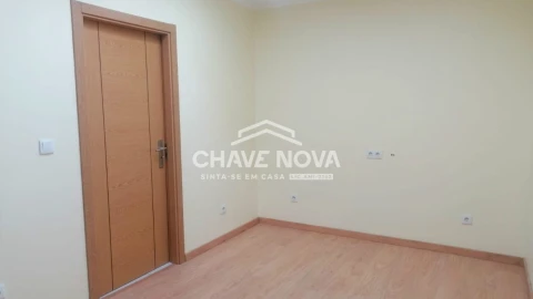 Moradia T3 para Venda em Campanhã