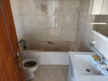 Apartamento T4 para Arrendamento em Alfena