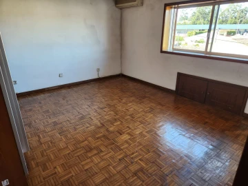 Apartamento T4 para Arrendamento em Alfena