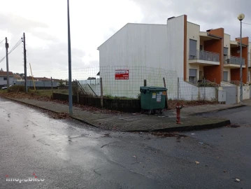 Terreno para Venda em Turiz