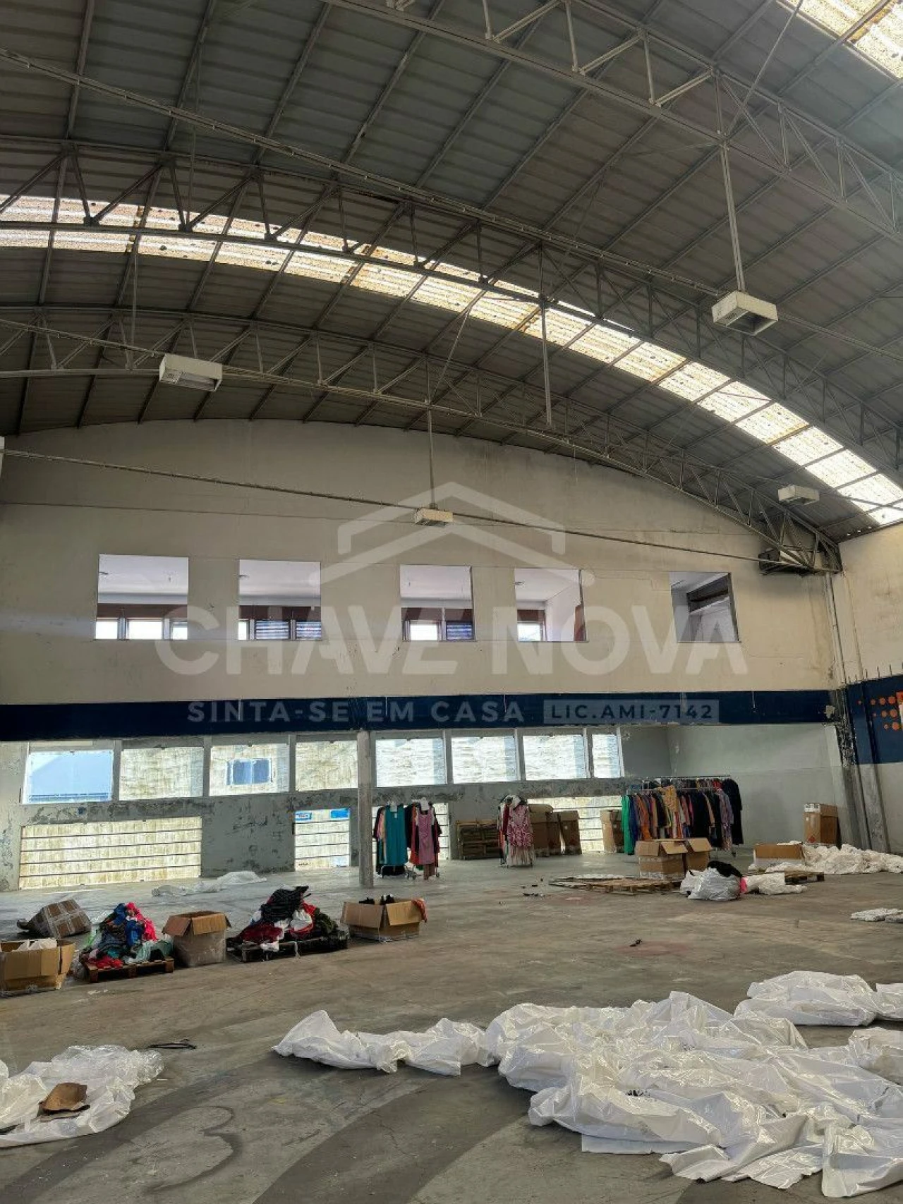 Armazém para Arrendamento em Ramalde Foto 8