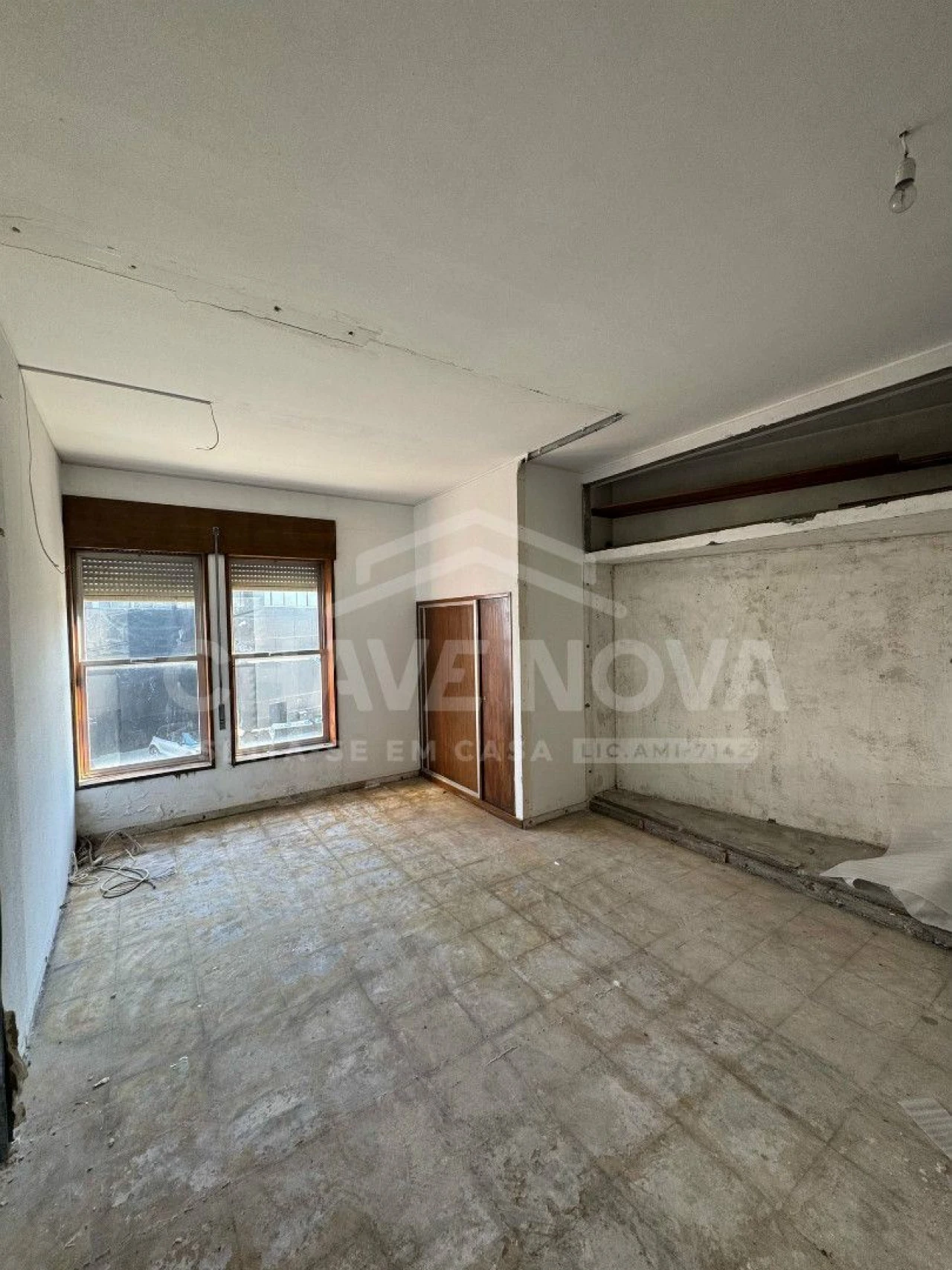 Armazém para Arrendamento em Ramalde Foto 11