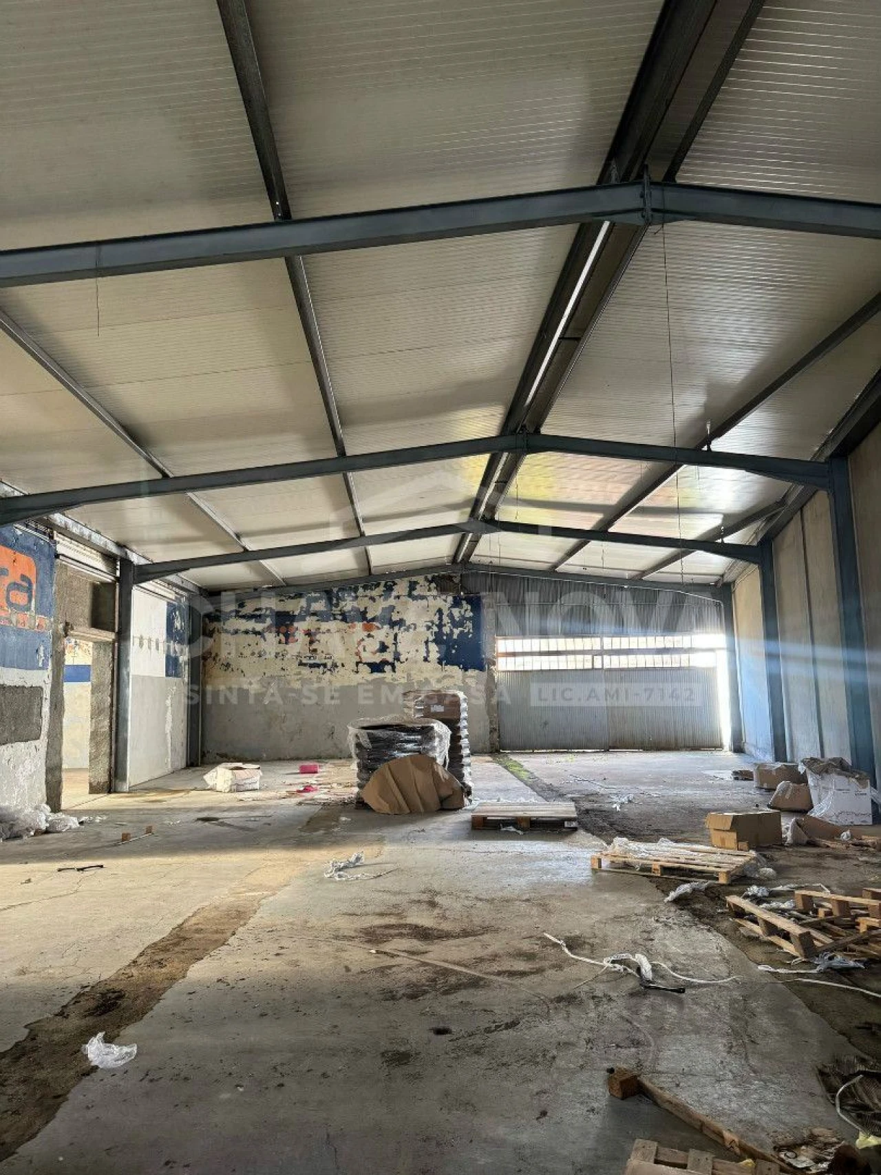 Armazém para Arrendamento em Ramalde Foto 21