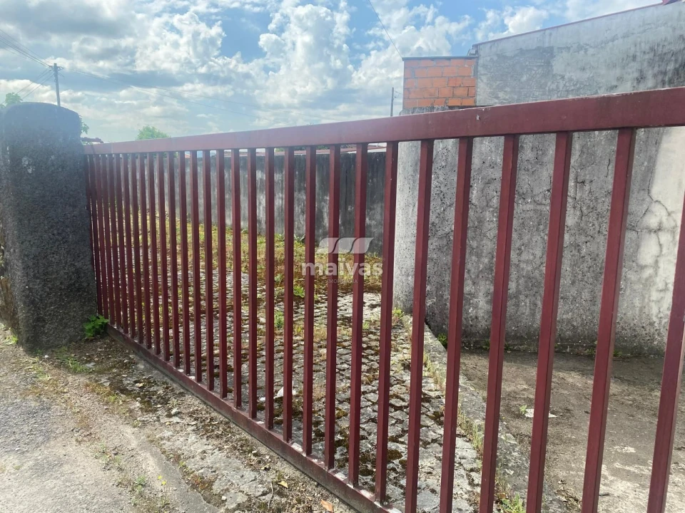 Loja para Arrendamento em Soutelo Foto 6