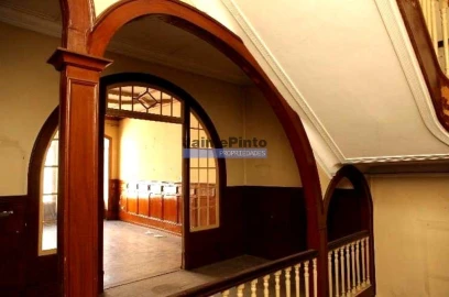 Moradia T6 para Venda em Braga (Maximinos, Sé e Cividade)