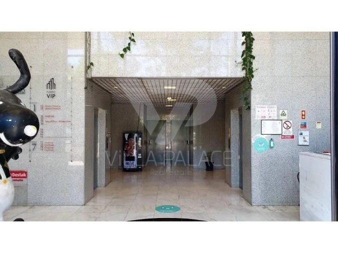 Escritório para Arrendamento em Algés, Linda-A-Velha e Cruz Quebrada-Dafundo Foto 2