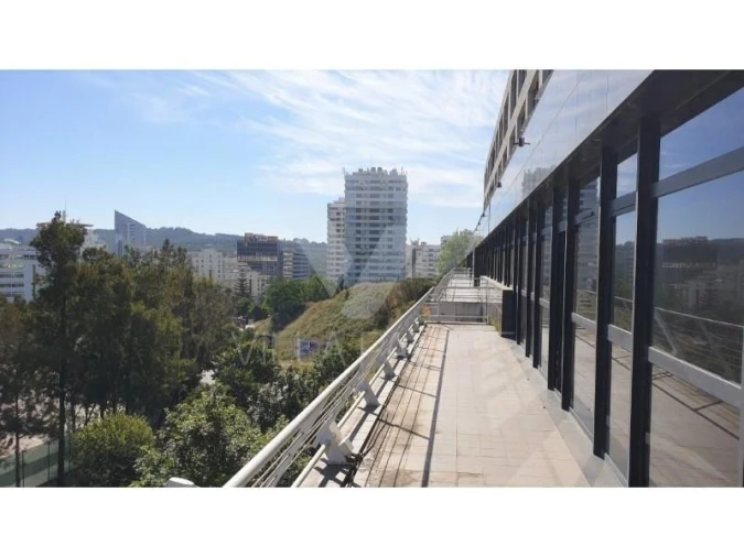 Escritório para Arrendamento em Algés, Linda-A-Velha e Cruz Quebrada-Dafundo Foto 9