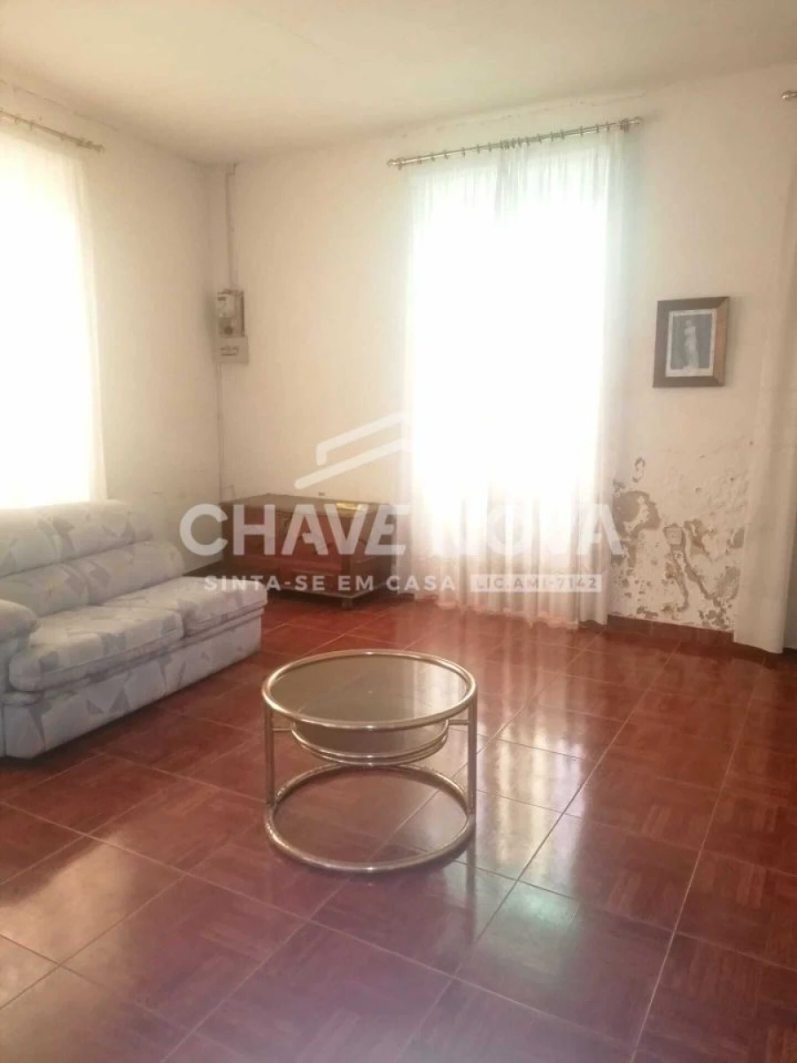 Moradia T2 para Venda em Espinho Foto 4