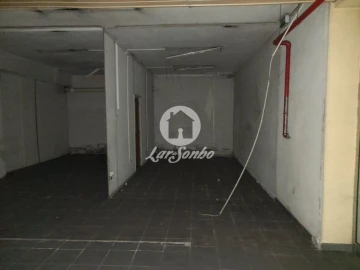 Loja para Venda em Paredes