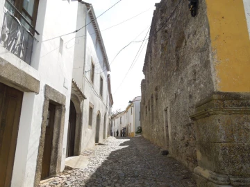 Moradia T1 para Venda em São João Baptista