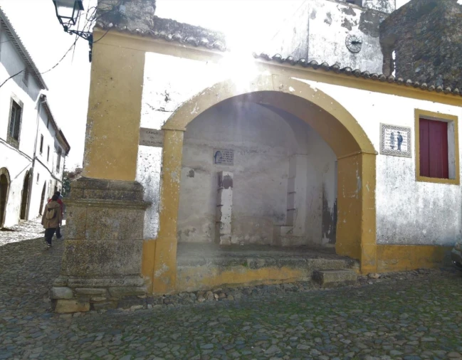 Moradia T1 para Venda em São João Baptista Foto 18