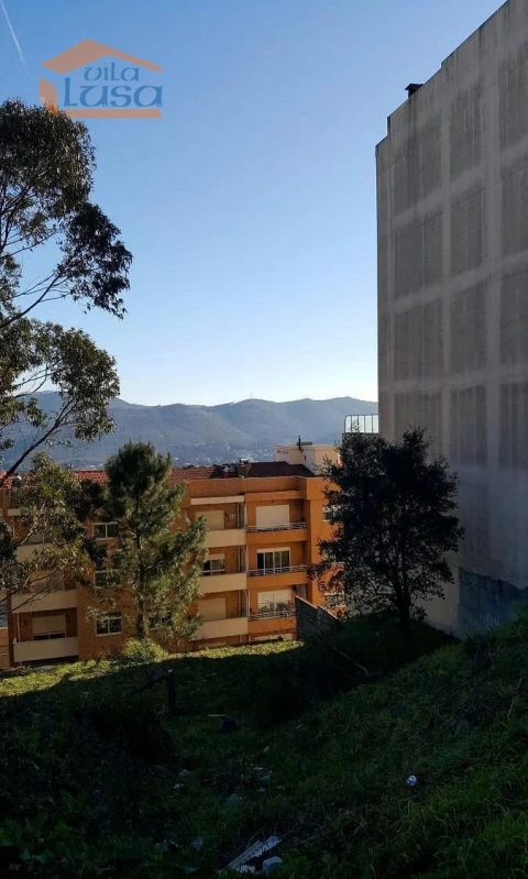 Terreno P/ Prédio para Venda em Fânzeres e São Pedro da Cova